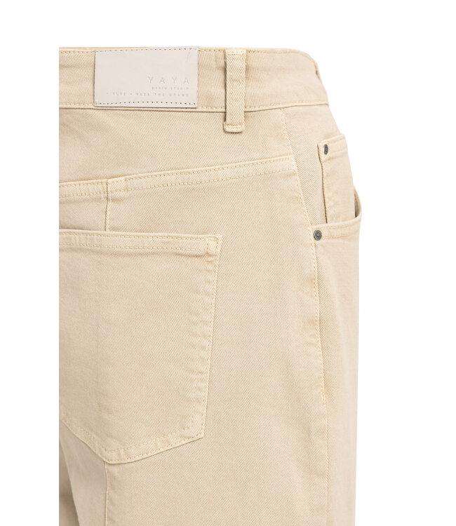 01-311128-603/99052  Barrel jeans with visible back seams and soft wash