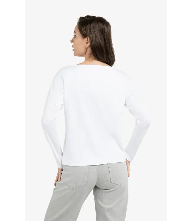 01-709261-603/00000  Top with long sleeves and refined seam detail