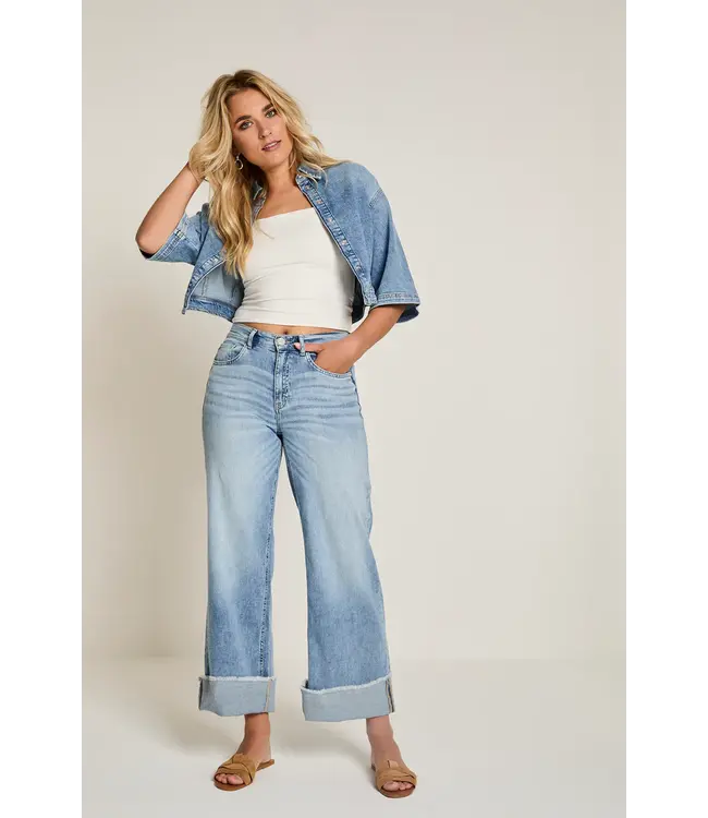 SS261.266402-D198  Mira Turn Up Light Indigo - L28