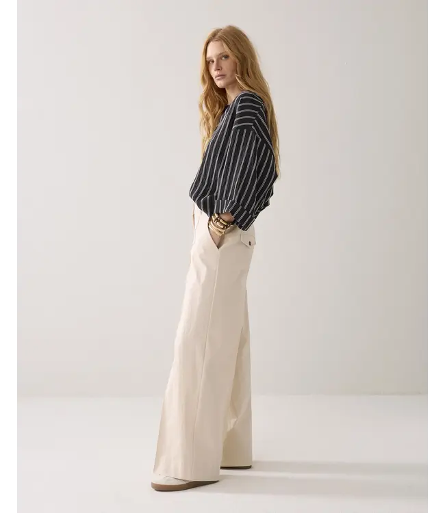 4s2938-12365/000122-Ivory  Trousers wide leg Cotton blend with inseam approx 81cm