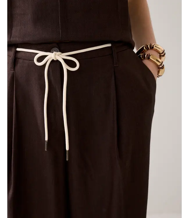 4s2953-11780/000713-Coffee  Trousers Linen blend