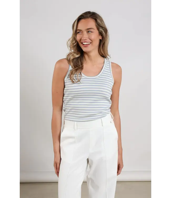 NKS01169-Offwhite/Cloudy  Steffie Singlet