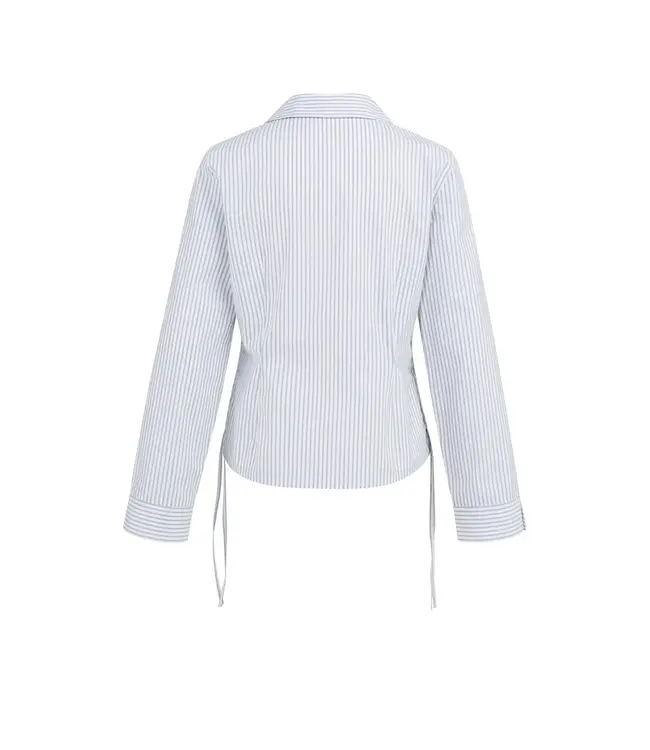 01-201203-602/990471  Fitted blouse with side drawstrings