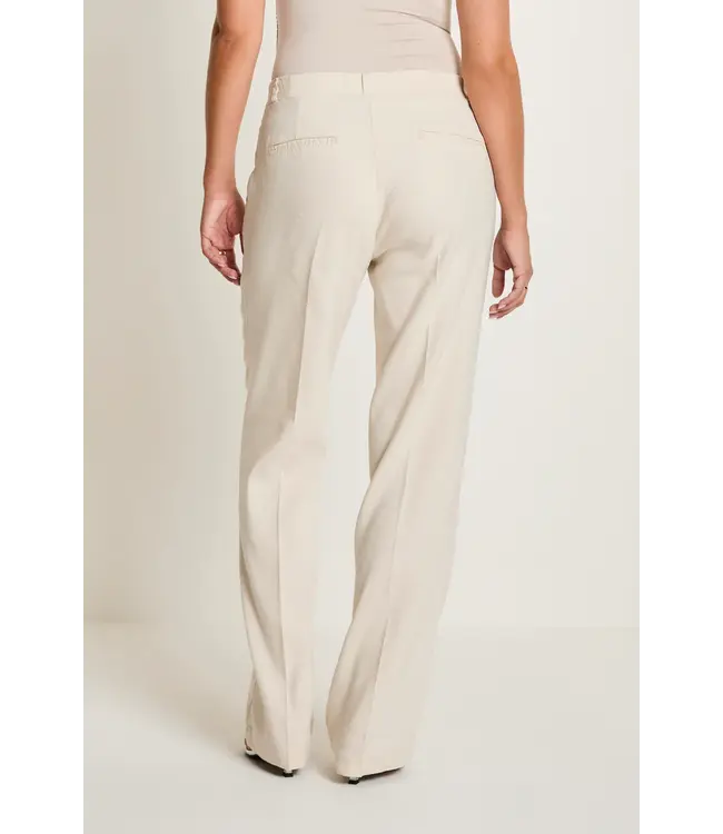 SS262.088018/230-Sand-L32  Hannah