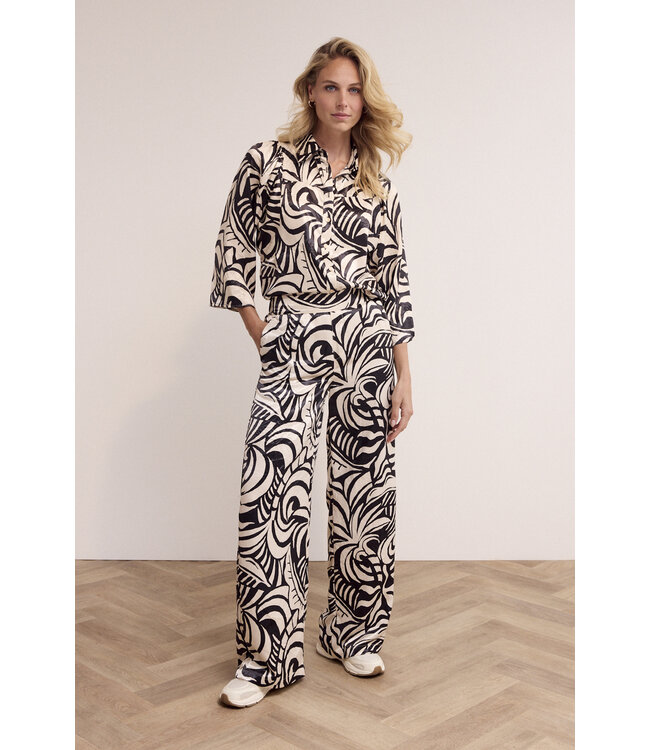 C19-19-101/100000-PrintBlack&Stone  Trousers Bold Botanica