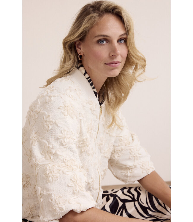 C42-19-801/006800-Stone  3D Flower Lace Jacket