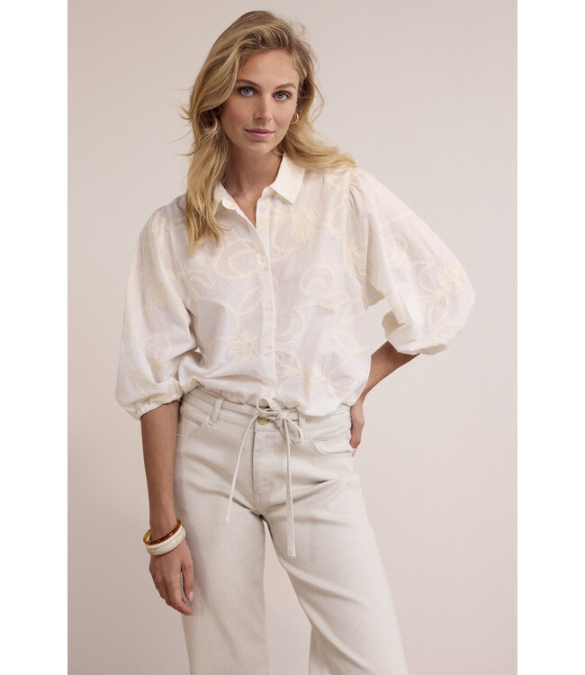 O17-19-301/001100-OffWhite  Blouse Fancy Armhole