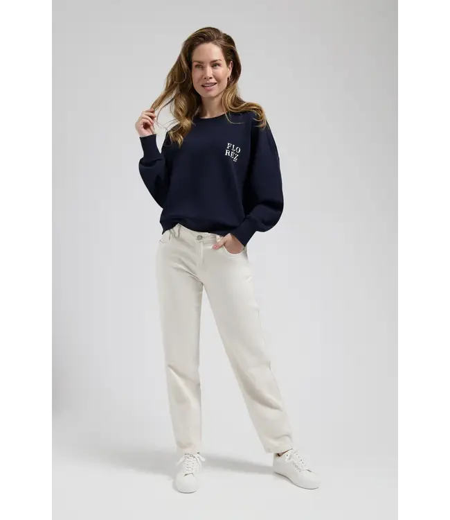 CR0395/SoftWhite  Tess