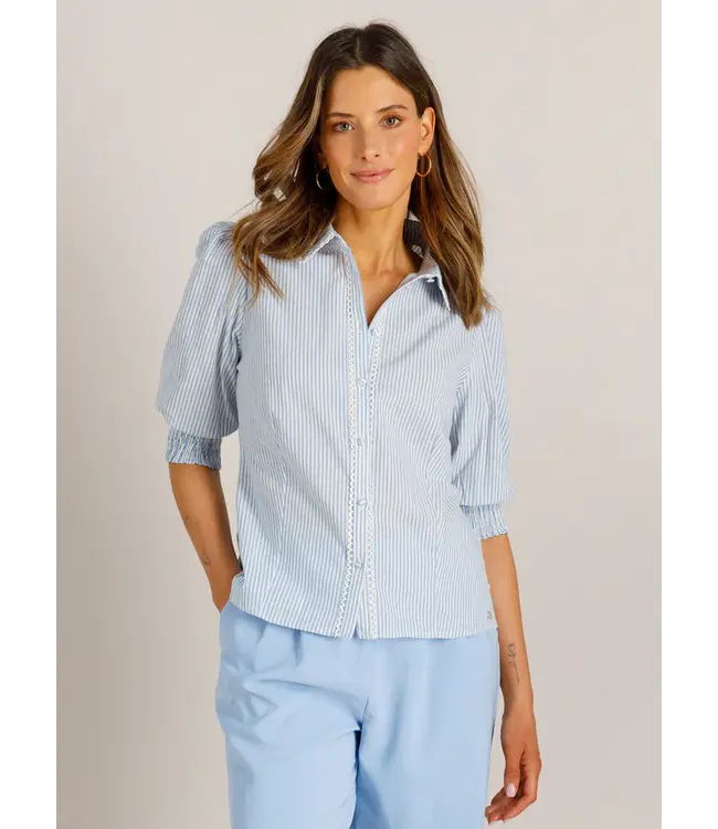 4200892/PowderBlue  Verena Tops