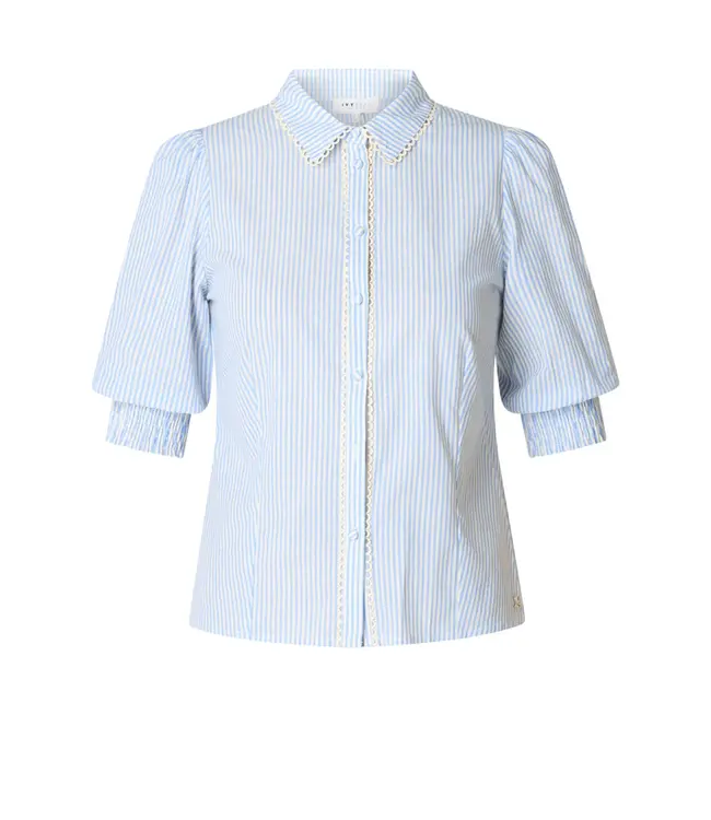 4200892/PowderBlue  Verena Tops