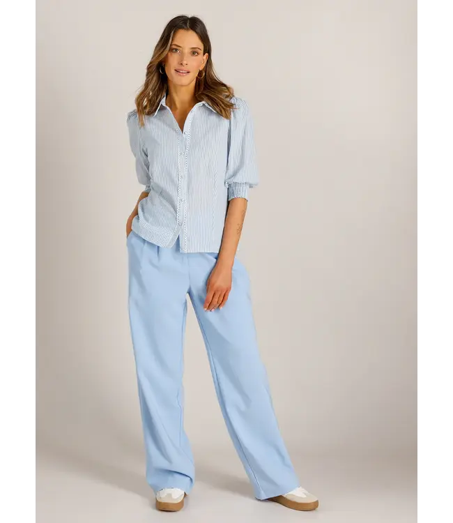 4200892/PowderBlue  Verena Tops