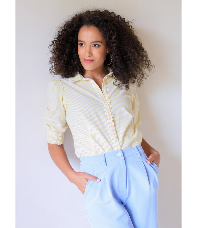 4200892/WaxYellow  Verena Tops