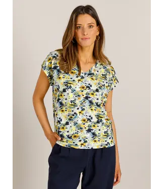 Ivy Beau 4200940-OffWhite/Multi-C  Vyella Tops