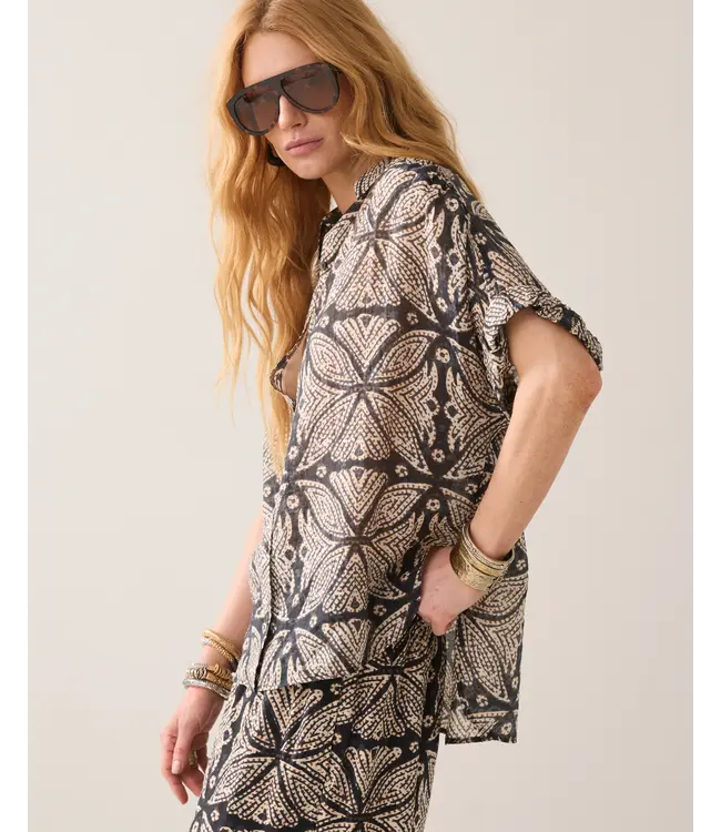 2s3498-12447/000990-Black  Blouse Ethnic print