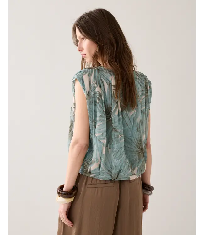 2s3494-12450/000431-GlacierBlue  Blouse sleeveless Flowers all over