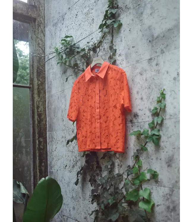 177140/SpicyOrange  MMLia River SS Lace Shirt