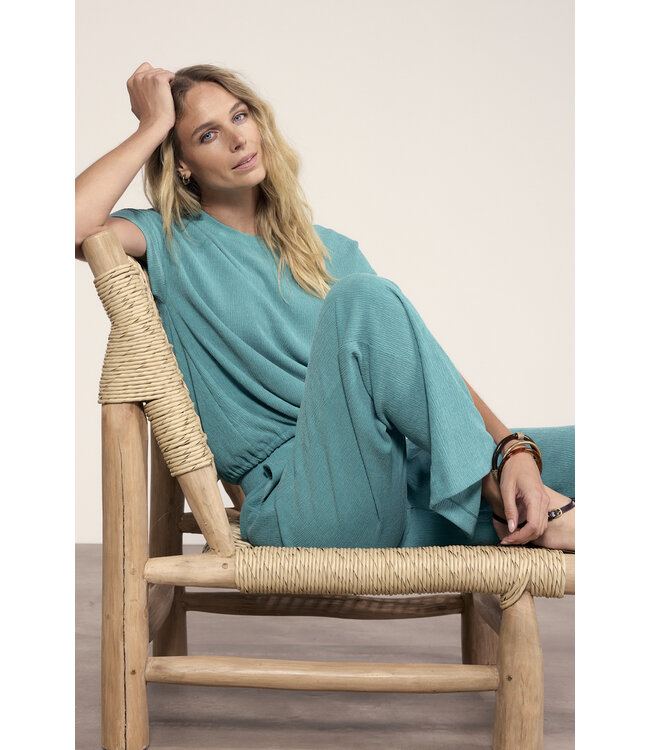 K01-20-101/005835-DeepAquaBlue  Crinkled Wide-Leg Trousers