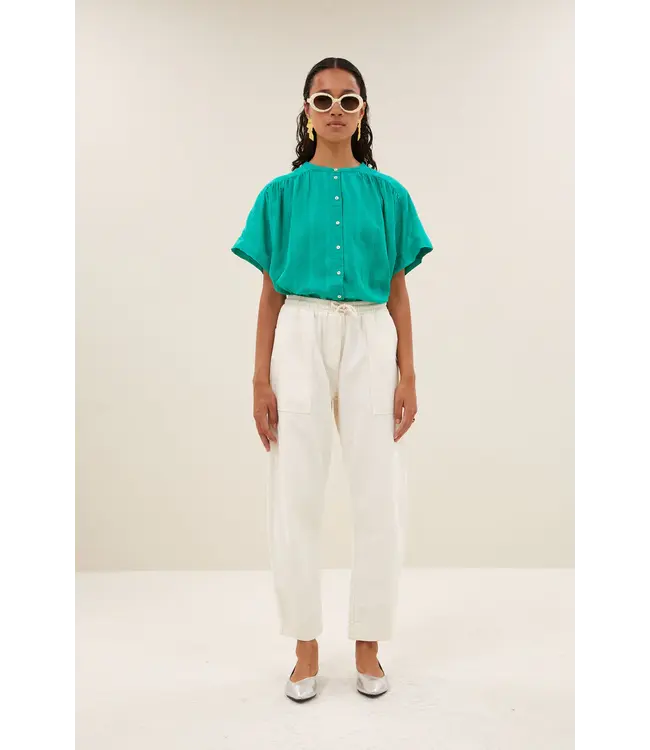 26112080/lucky green  alex dobby blouse