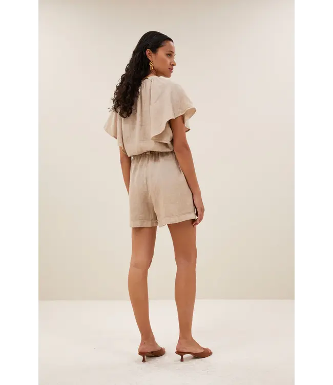 26218505/biscuit  june linen shorts