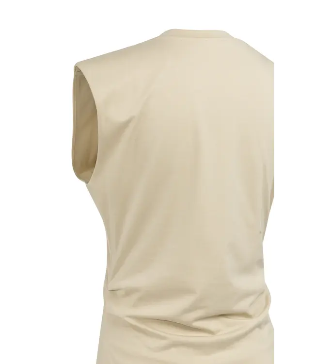 01-709365-604/61104  Sleeveless top with pleated sideseams