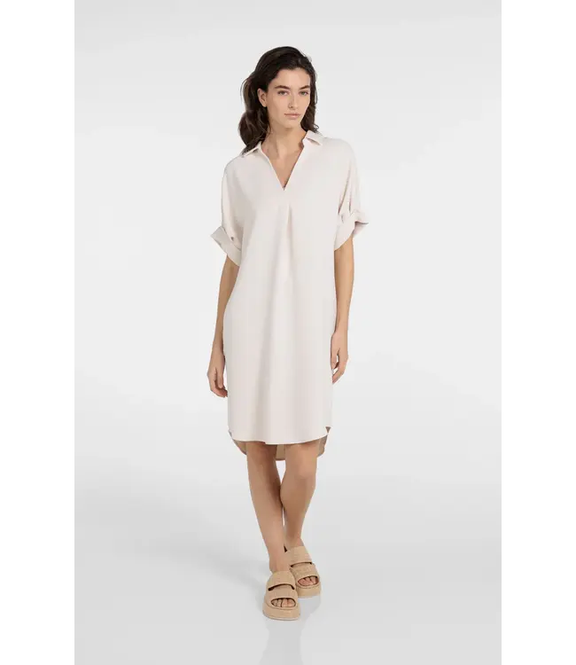 01-601218-604/99058  V-neck dress with pleated sleeves