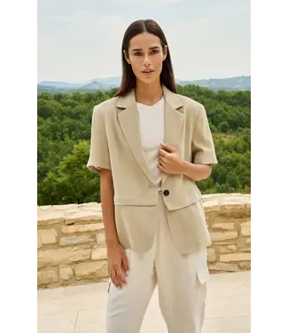 YAYA 01-501083-604/61104  Woven shortsleeve blazer with detachable bottom hem