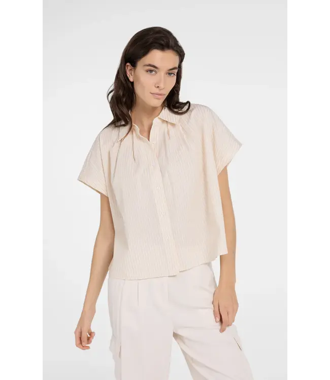 01-201221-604/211101  Striped sleeveless blouse with button detail