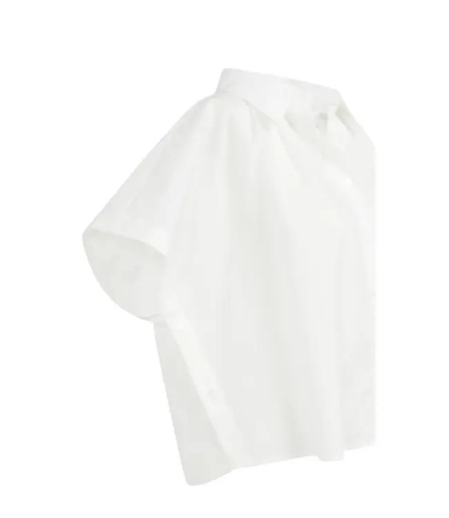01-201202-604/00000  Sleeveless blouse with button detail