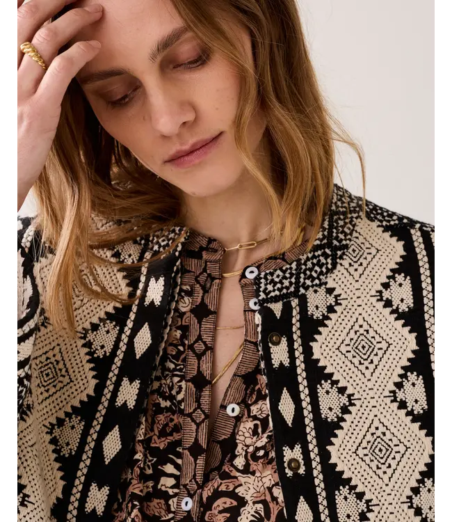 2s2925-12314/000990-Black  Blouse Blockprint black