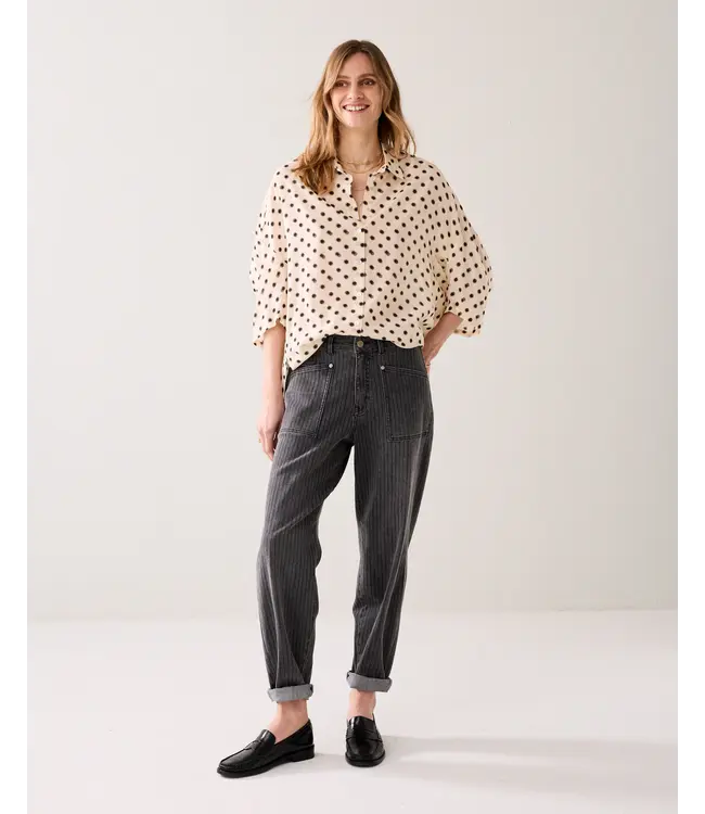 2s3434-12390/000122-Ivory  Blouse Blury dots