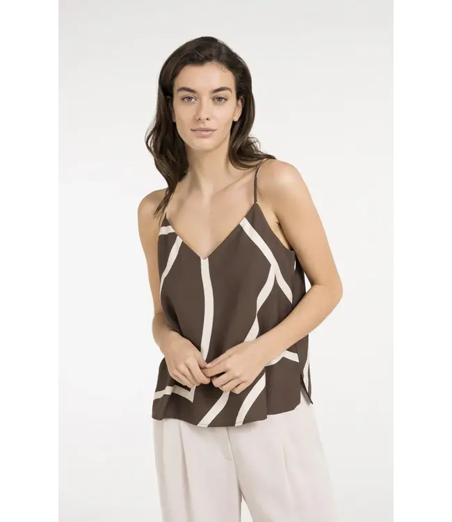 01-721060-605/912161  Printed v-neck singlet