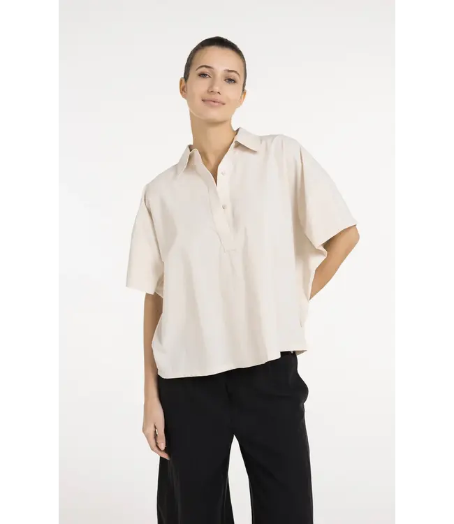 01-201220-605/99067  Blouse with sleeve detail