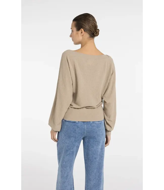 01-000583-604/61104  Batwing towel knit sweater