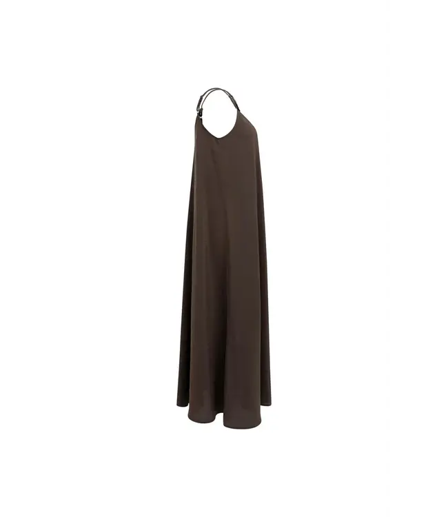01-601214-606/99074  Long strappy dress in loose fit