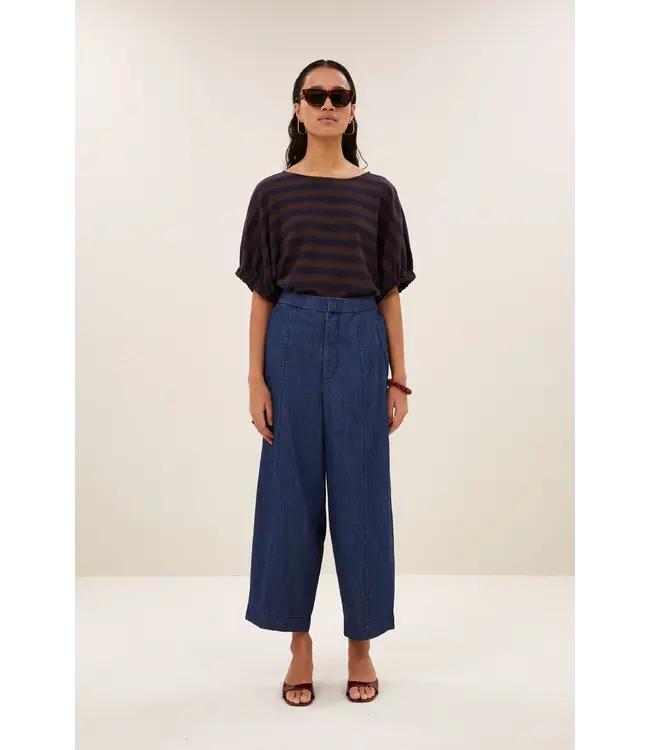 26418001/DarkDenim  fuji denim pants