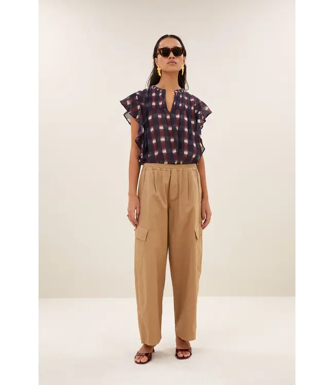 26418036/Camel  matcha pants