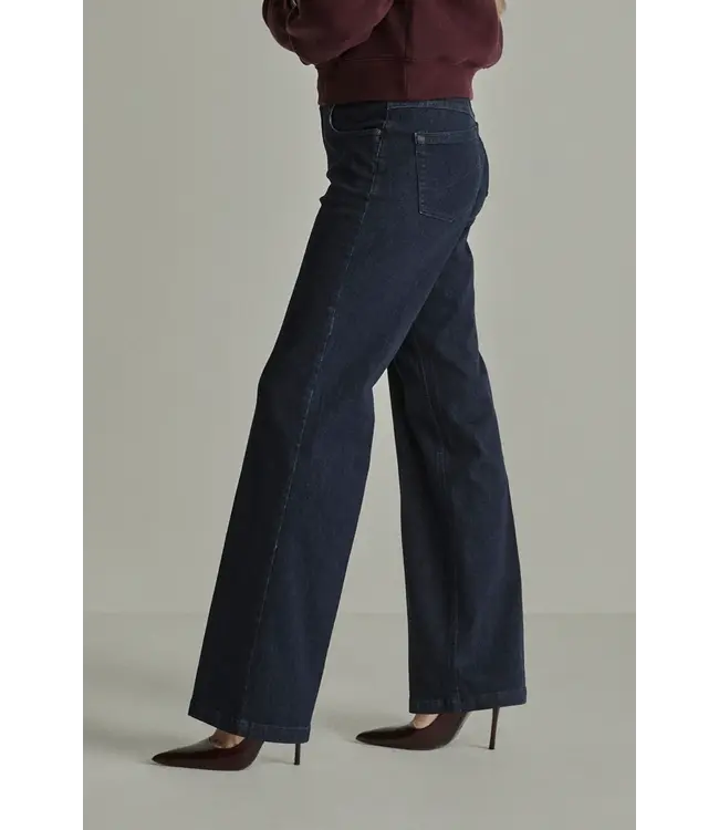 FW261.266136/D123-PureIndigo-L32  Eve