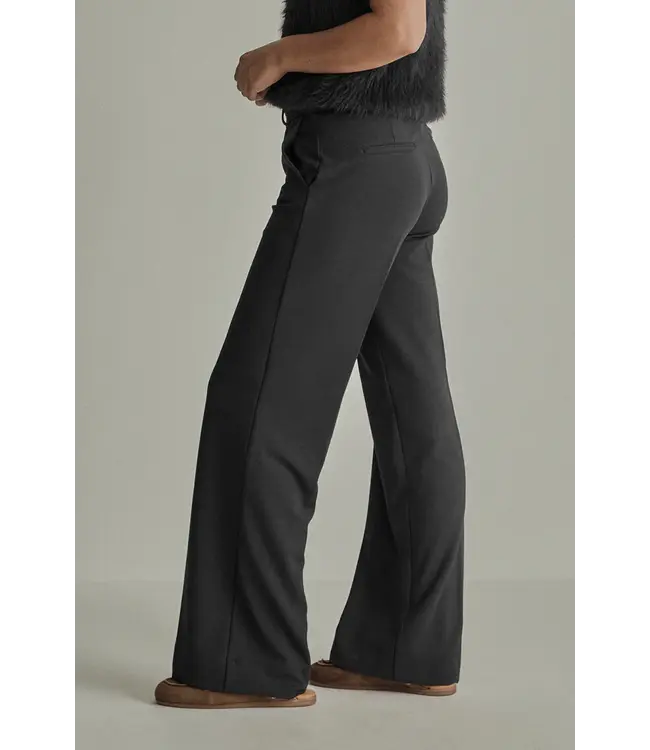 NOS.199206/001-Black-L32  Mira Elastic