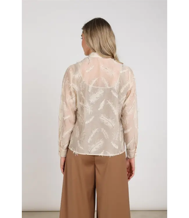 NKF02179/Sand  Aysha Blouse Feathers