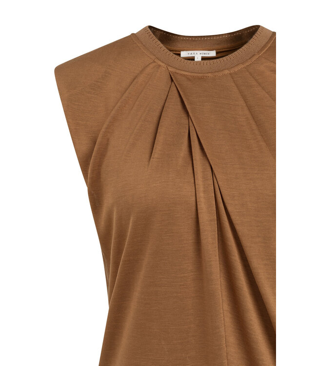 01-709392-607/81025  Sleeveless top with pleated neck detail