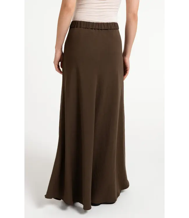 01-401096-607/90814  Woven A-line maxi skirt