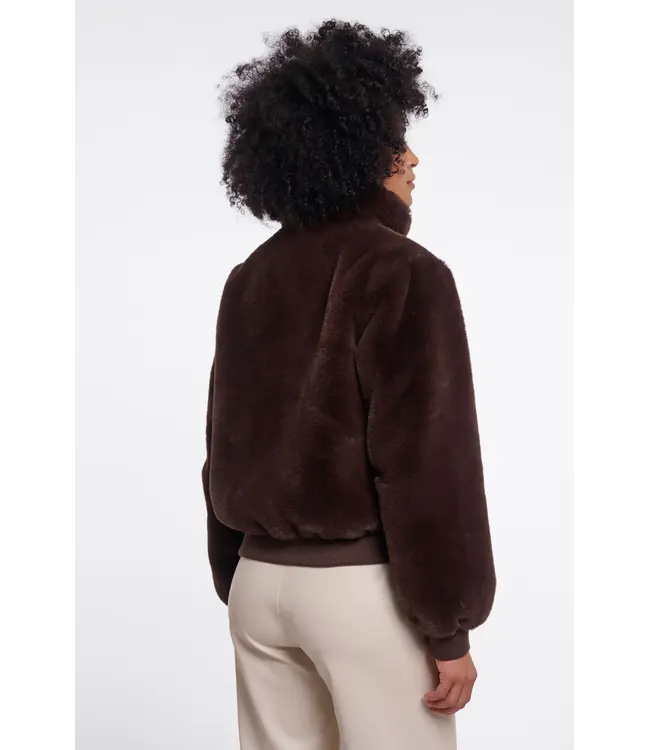 Ambra.7002611/CoffeeRoast  Short faux fur jacket
