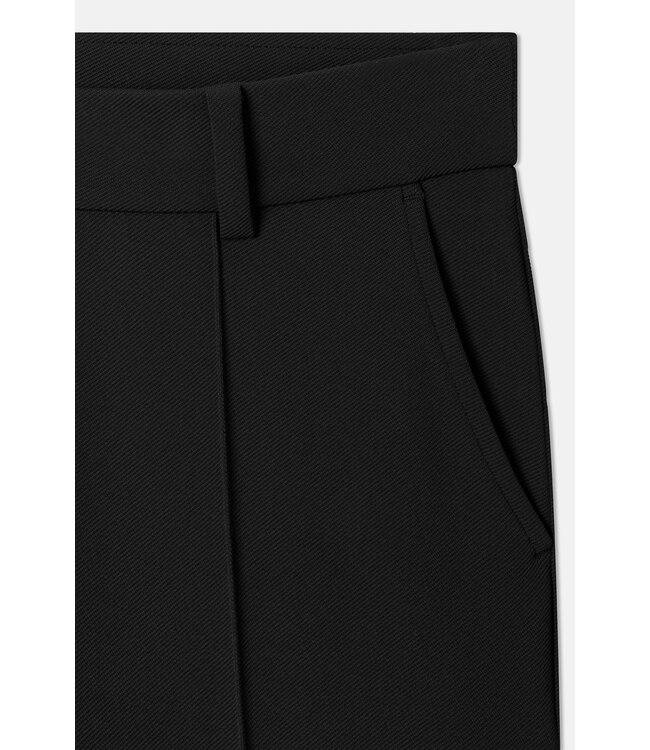 6337-0332/01-099  Francoise broek Black