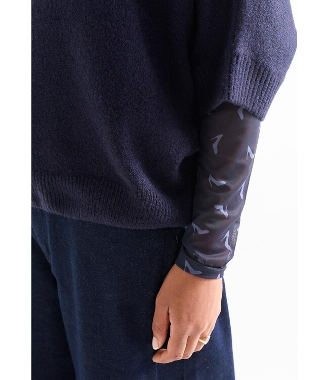 DACOTA-W26/000780-darkblue  DACOTA TRUI sk 163 round short batwing sleeve
