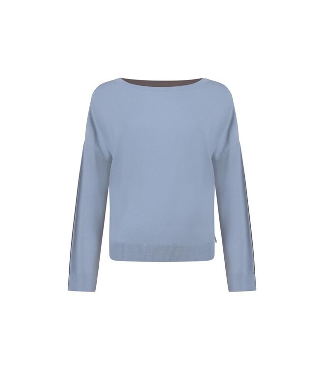 EMMY-W26/000544-darkbrown-lightblue  EMMY TRUI fn 194 round neckline 3/4 sleeve wide fit
