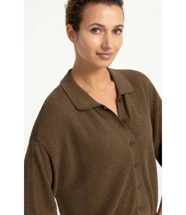 01-010169-608/906172  Open knit cardigan with collar and short sleeves