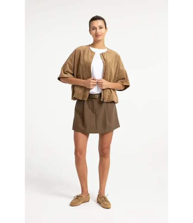 01-709407-608/00000  Jersey rib top with short sleeves