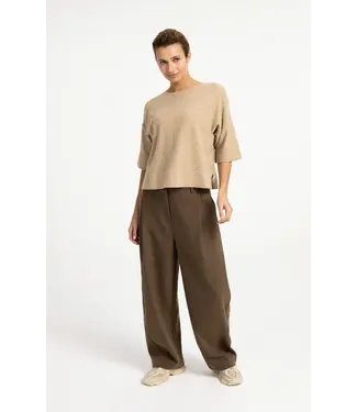 YAYA 01-301275-608/90617  Woven barrel-leg trousers with pleat detail