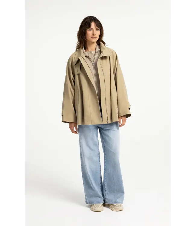 01-311153-608/99036  Denim jeans with wide legs and distinctive waistband - L32