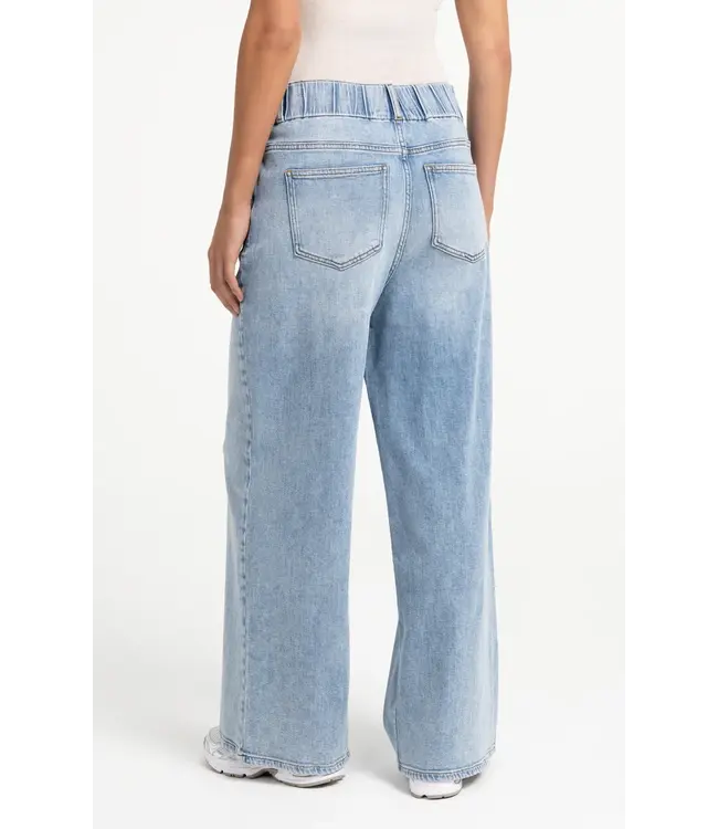 01-311153-608/99036  Denim jeans with wide legs and distinctive waistband - L32